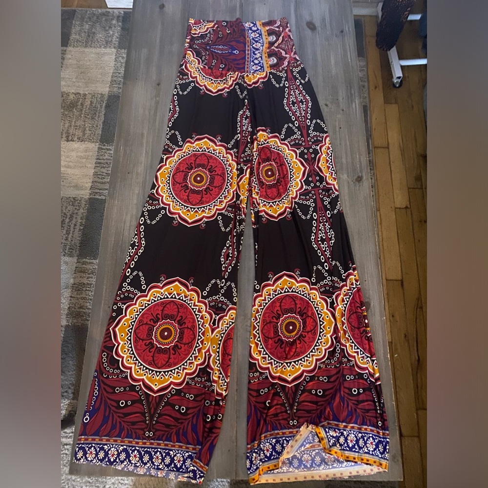 Boho pants flow, thin… Super cute!